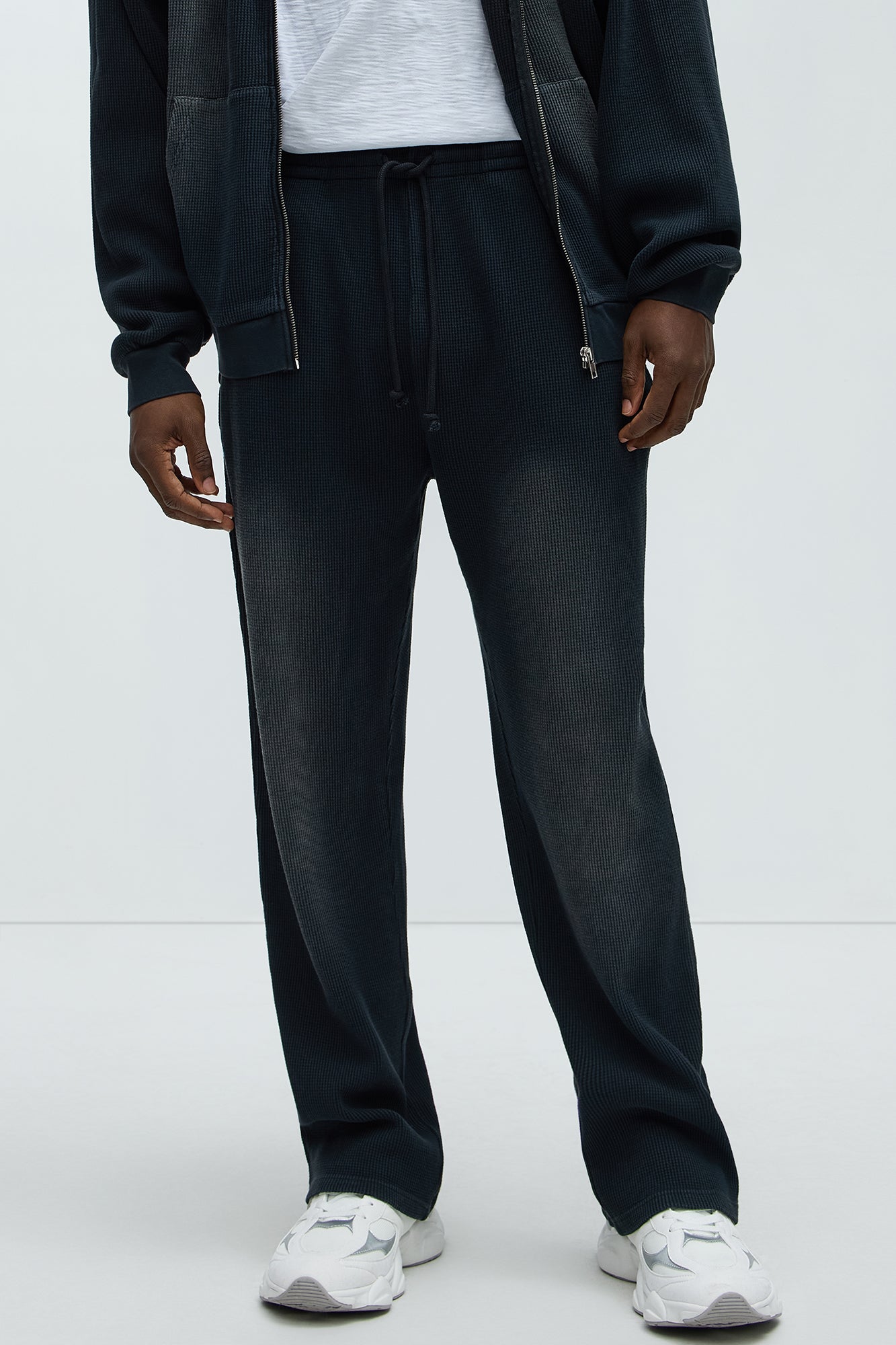 Modern Wash Sweatpants - Black Fashion Nova