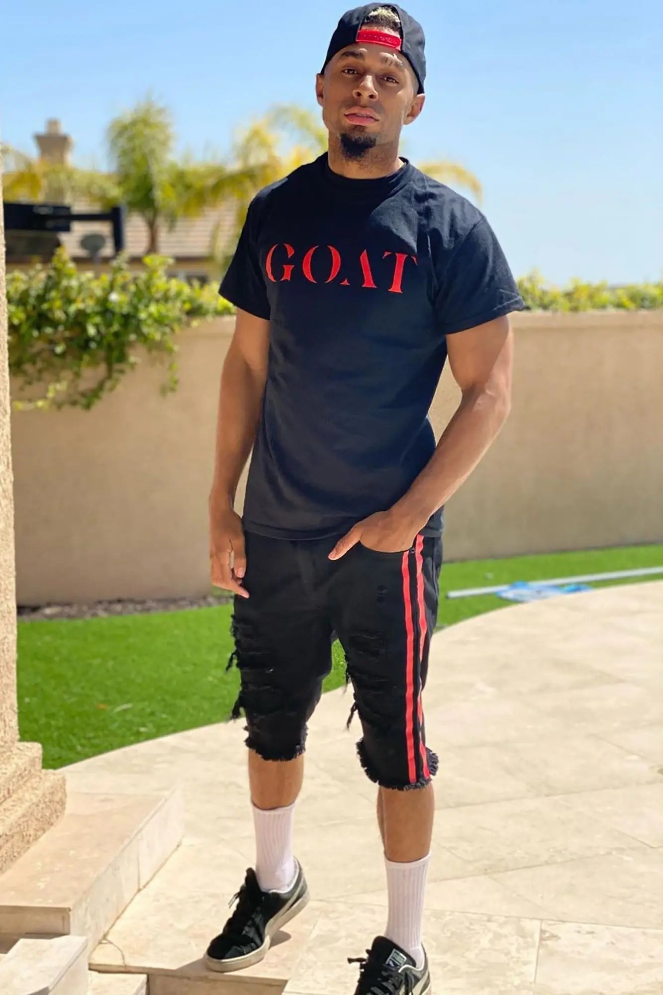 The GOAT Short Sleeve Tee - Black Fashion Nova